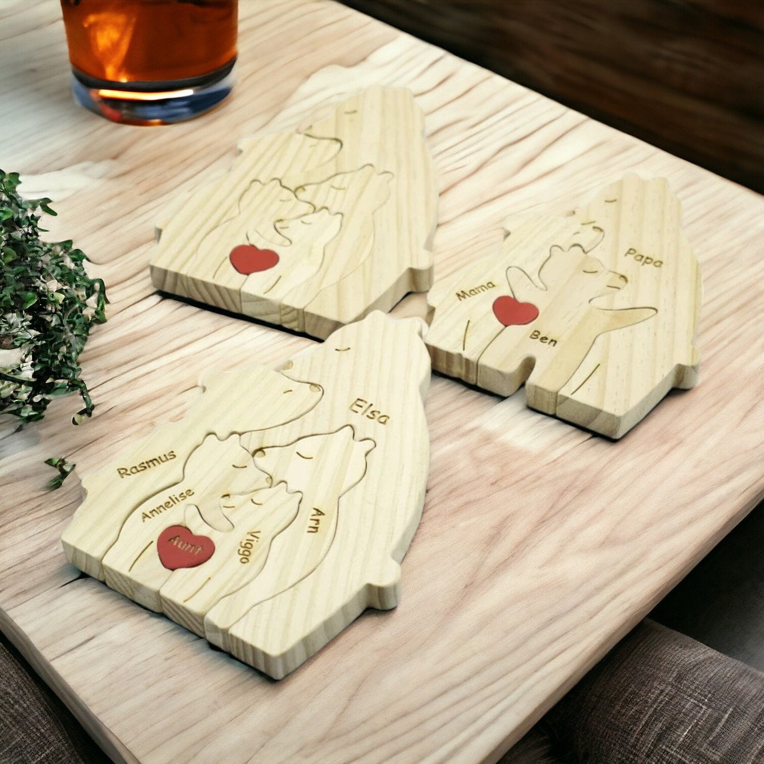 Close up of personalised names engraved on single parent bear puzzle