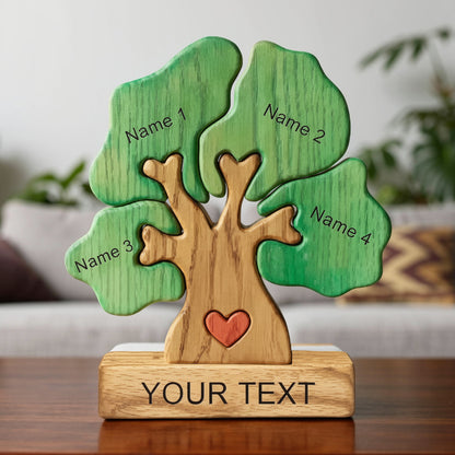 Wooden family tree decoration with four green leaves and a heart, customizable with names and text.